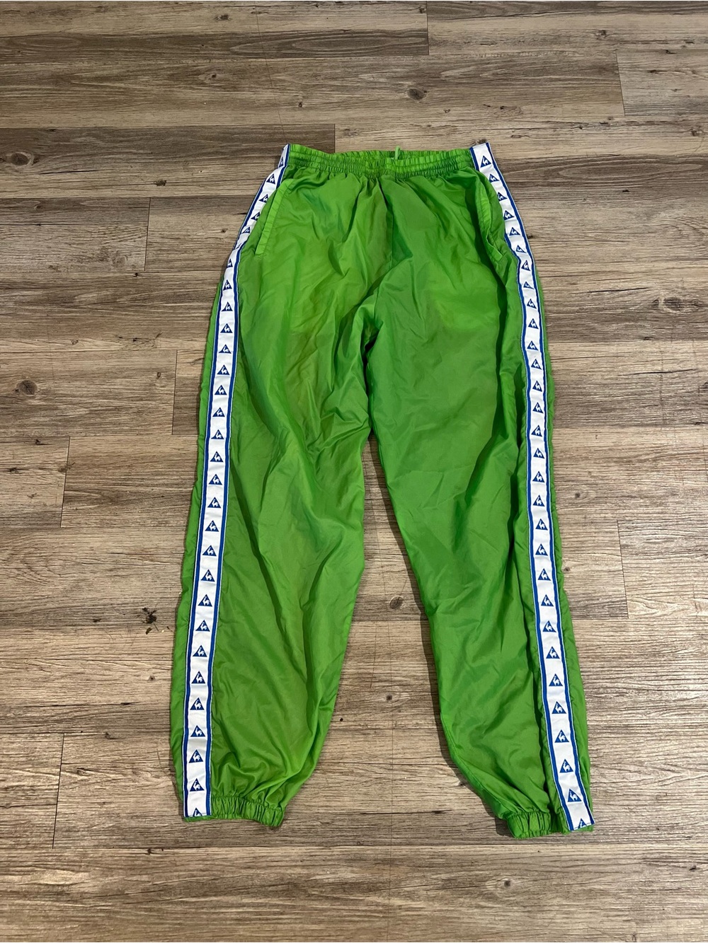 Vintage Le Coq Sportif Men's XLarge White Cargo Jogger Sweetpants